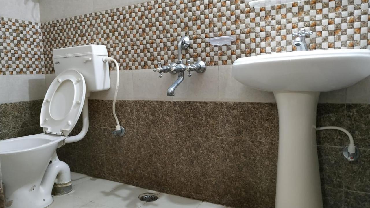 Nest Guest House Бхубанешвар Екстер'єр фото